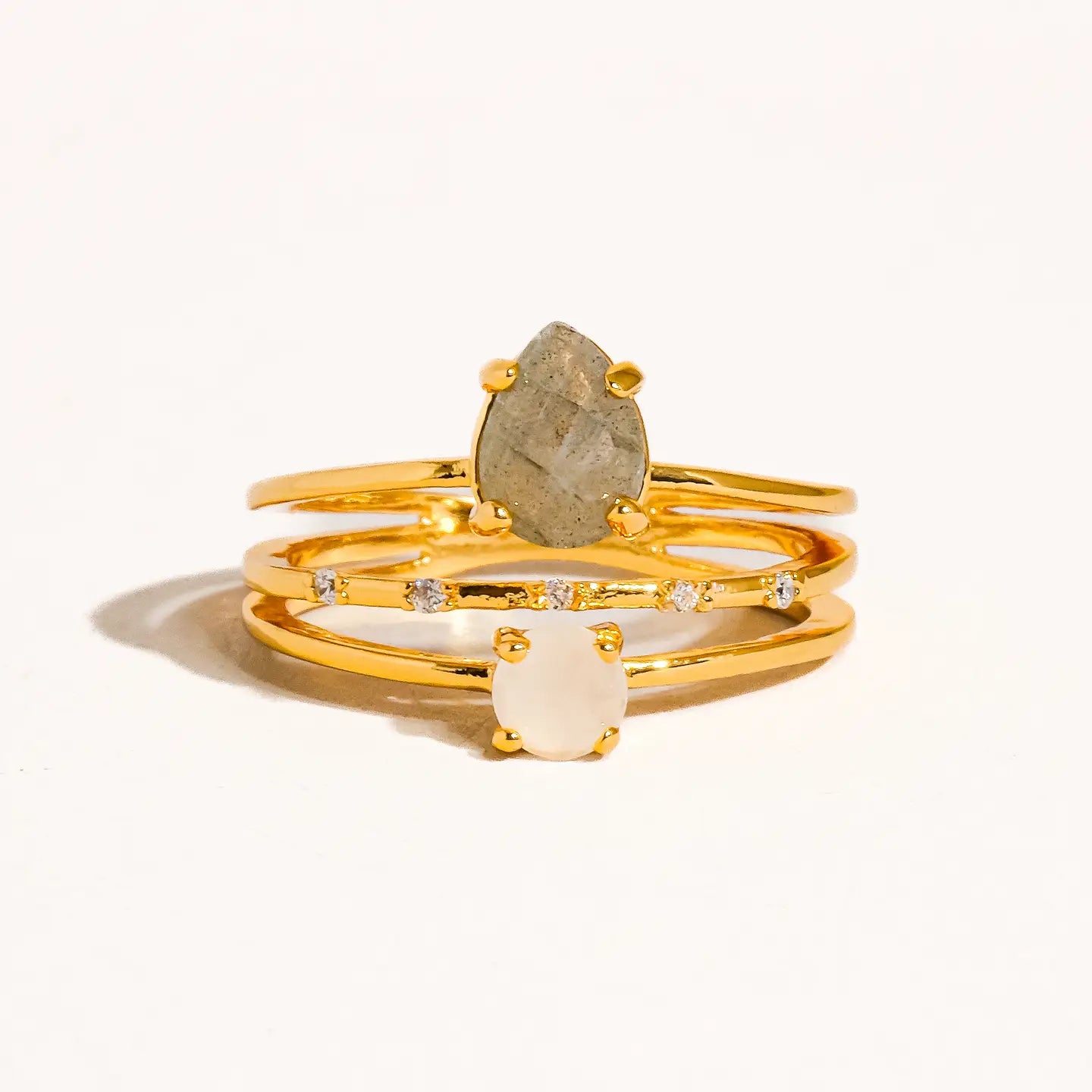 MULTI STONE RING